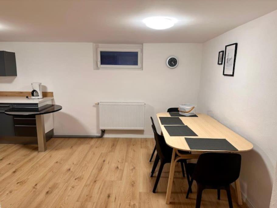 Especially Souterrain Apartment Heilbronn Esterno foto