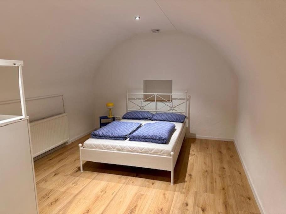 Especially Souterrain Apartment Heilbronn Esterno foto